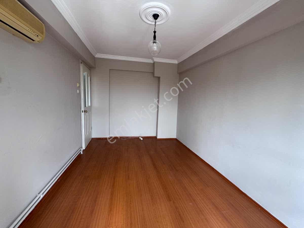 Kasımpaşa Mahalle'sınde Kiracısız 3+1 Satılık Daıre - Görsel 16