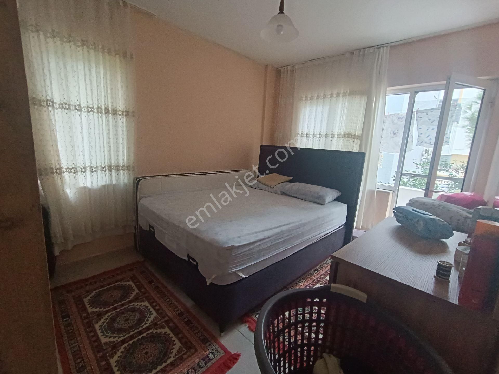 Altınkum Plajına Yakın 2+1 Ayrı Mutfak Ön Cephe Ara Kat Daire - Görsel 10