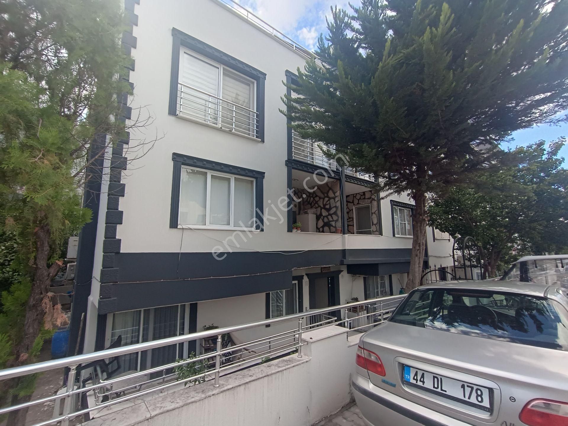 Altınkum Plajına Yakın 2+1 Ayrı Mutfak Ön Cephe Ara Kat Daire - Görsel 2