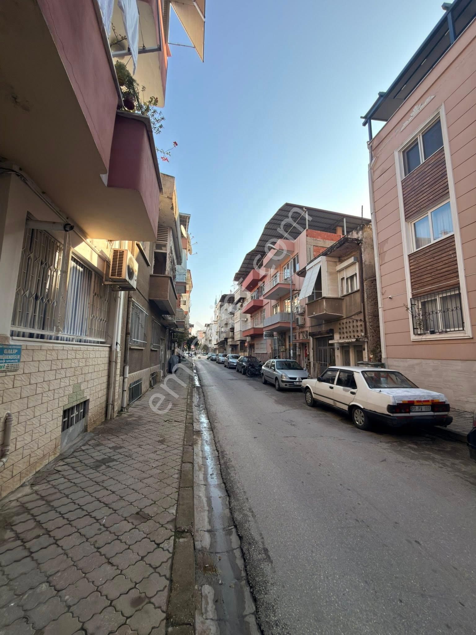 Aydın Nazilli – Yeni Mahalle Şehir Merkezinde Satılık 2+0 Daire