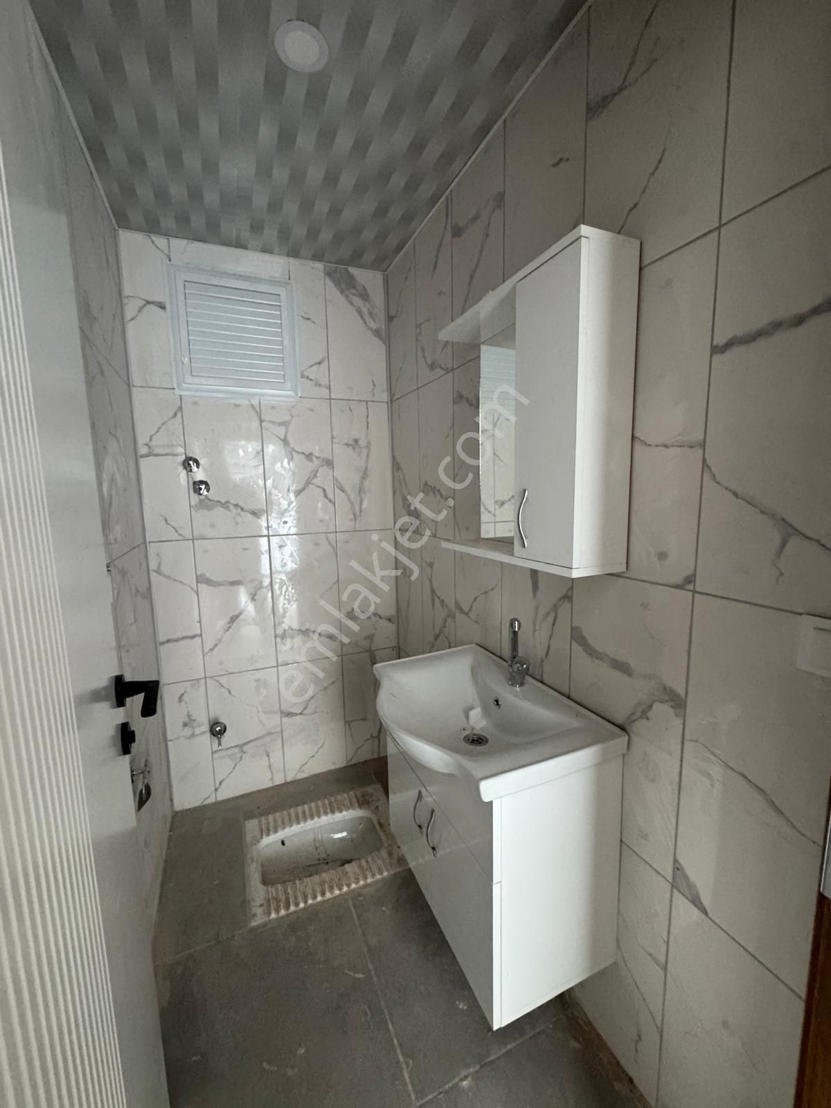 Cumhuriyet Mahallesinde Kiralık 2+1 Doğalgazlı Sıfır Daire - Görsel 10