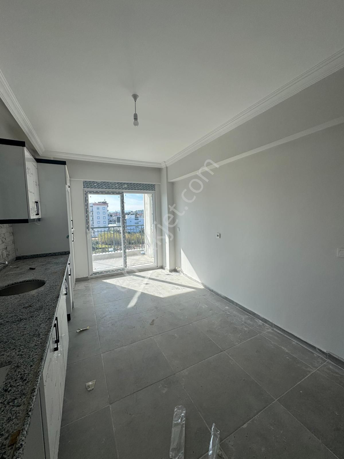 Cumhuriyet Mahallesinde Kiralık 2+1 Doğalgazlı Sıfır Daire - Görsel 15