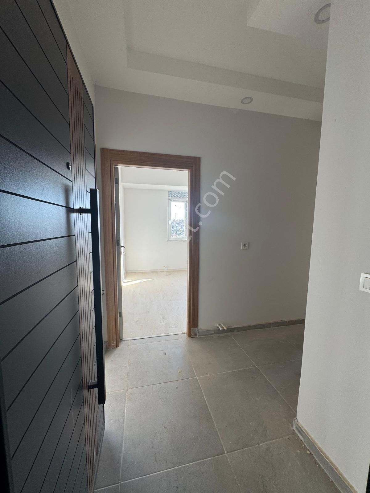 Cumhuriyet Mahallesinde Kiralık 2+1 Doğalgazlı Sıfır Daire - Görsel 8