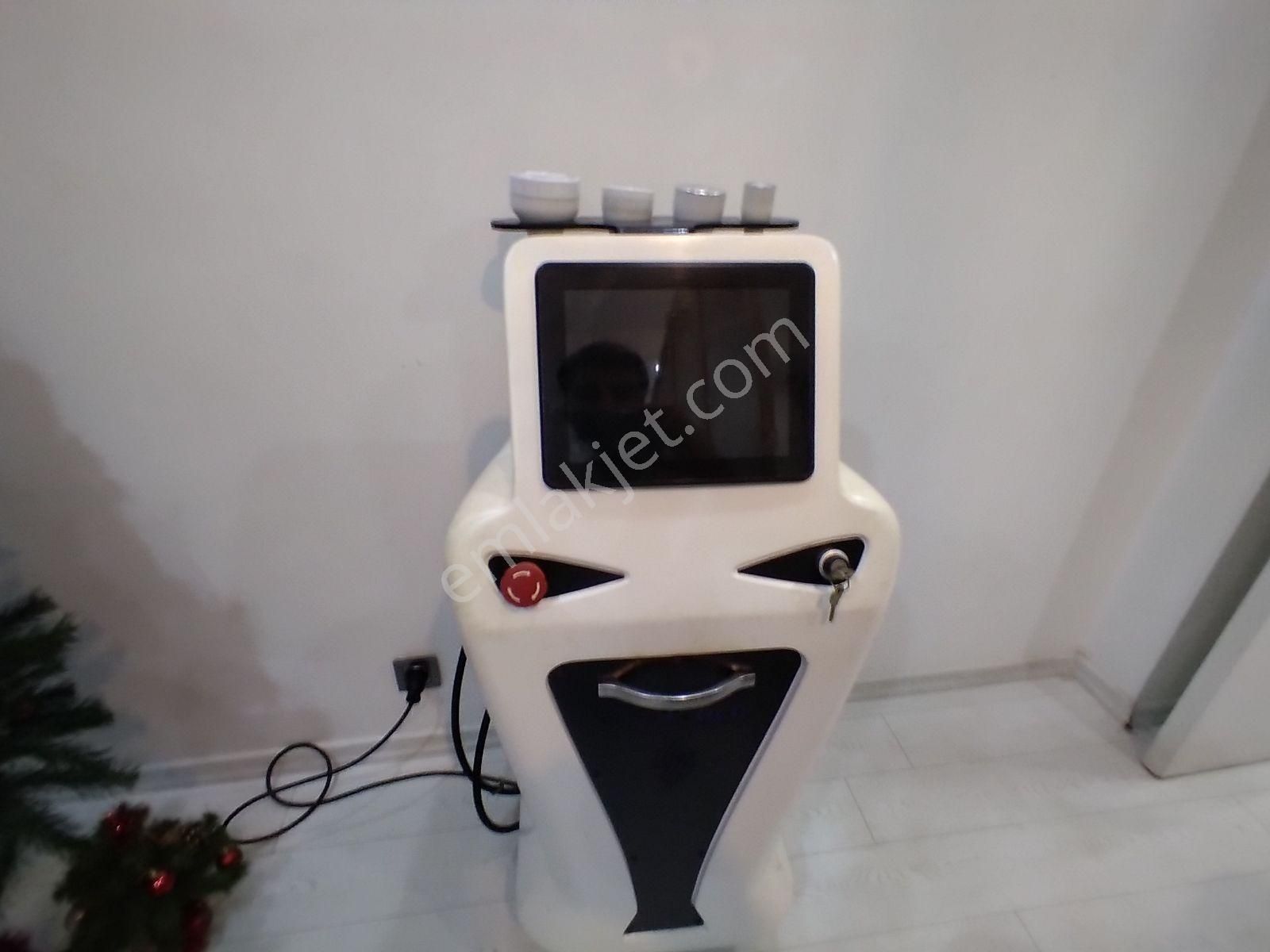 Konyaaltı Atatürk Bulvariında Devren Kiralık Güzellik Merkezi - Görsel 17