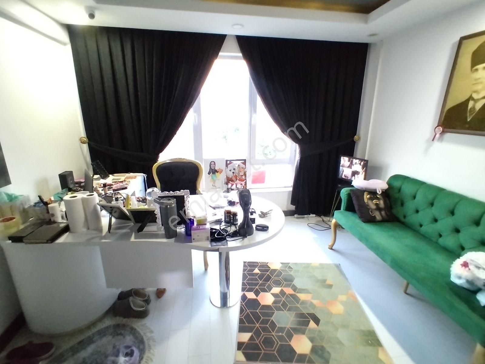 Konyaaltı Atatürk Bulvariında Devren Kiralık Güzellik Merkezi - Görsel 21