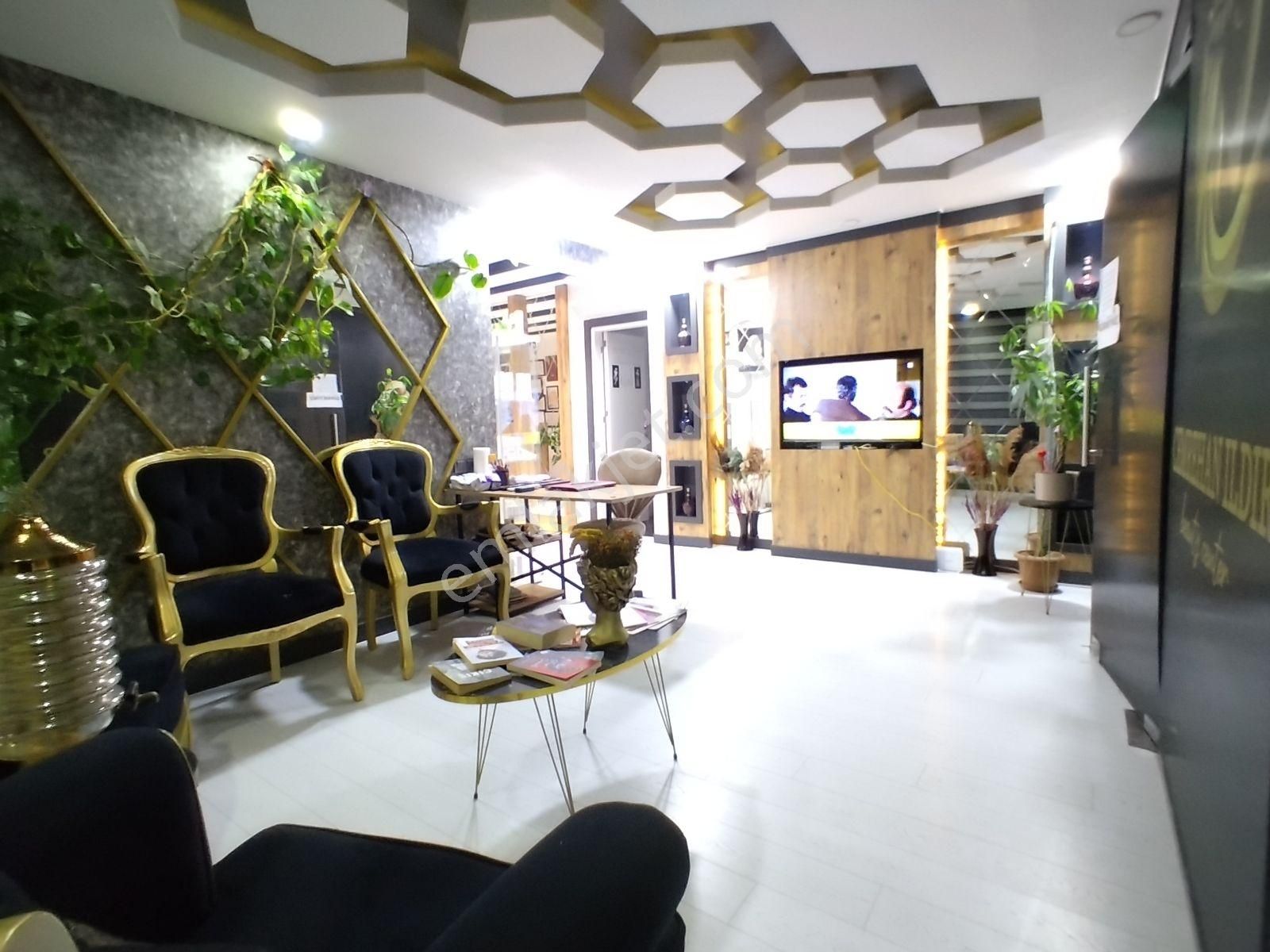 Konyaaltı Atatürk Bulvariında Devren Kiralık Güzellik Merkezi - Görsel 10