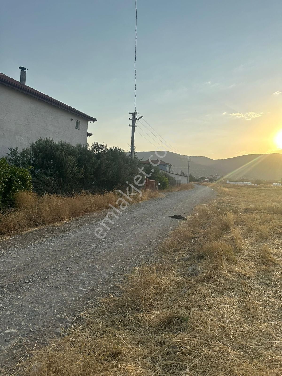 Korkuteli Çomaklıda Köy İçi Kaçırılmayacak Tarla - Görsel 5