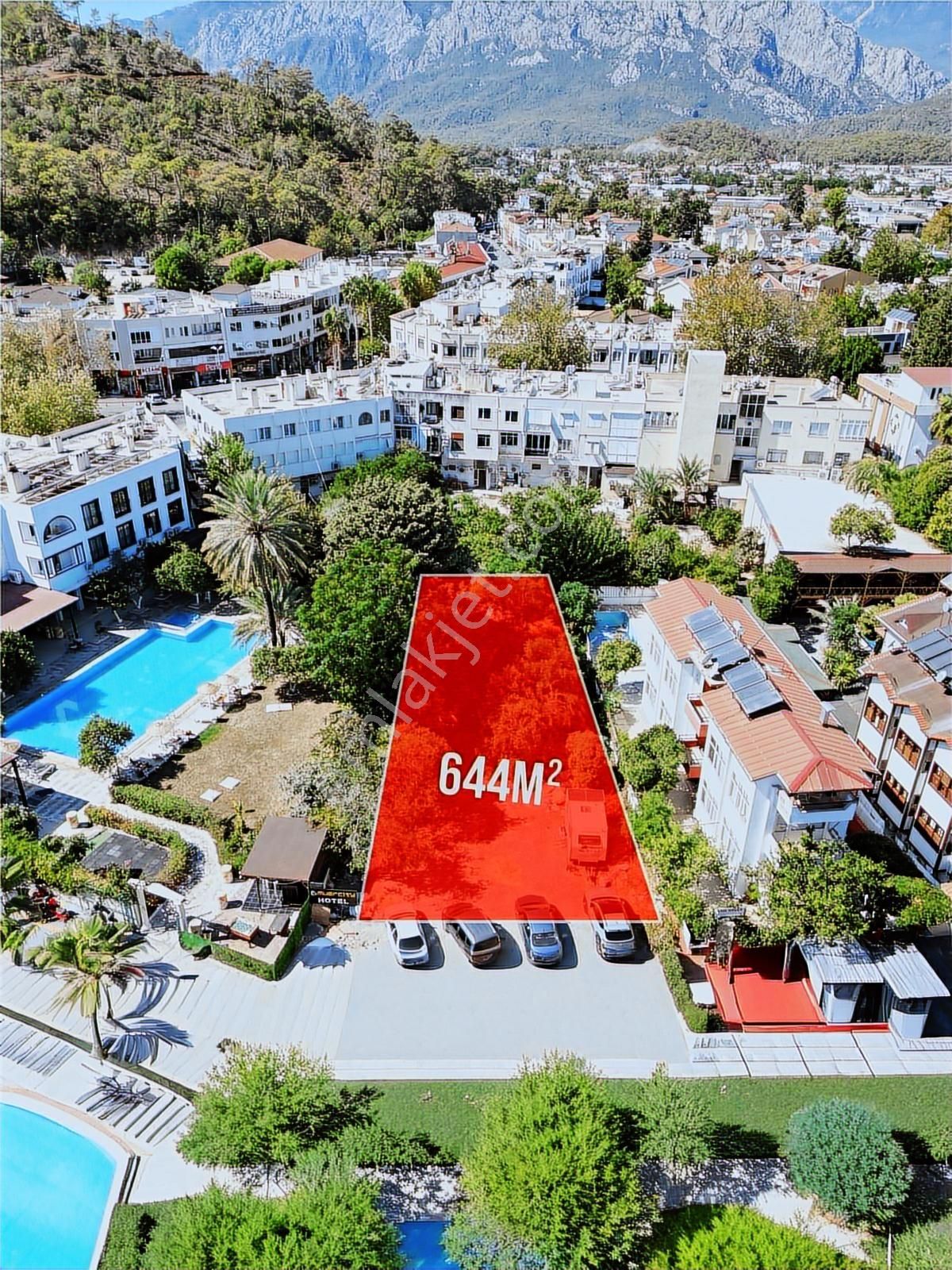 Antalya Kemer'in Kalbinde Eşsiz Turizm İmarlı 644 M2 Köşe Arsa - Görsel 2
