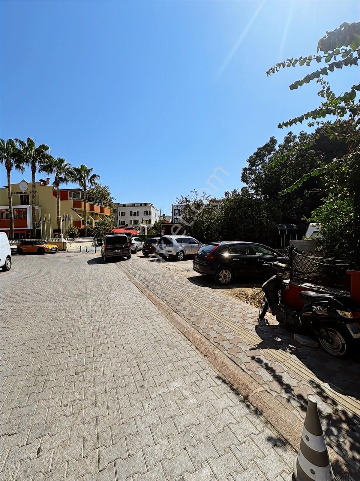Antalya Kemer'in Kalbinde Eşsiz Turizm İmarlı 644 M2 Köşe Arsa - Görsel 9