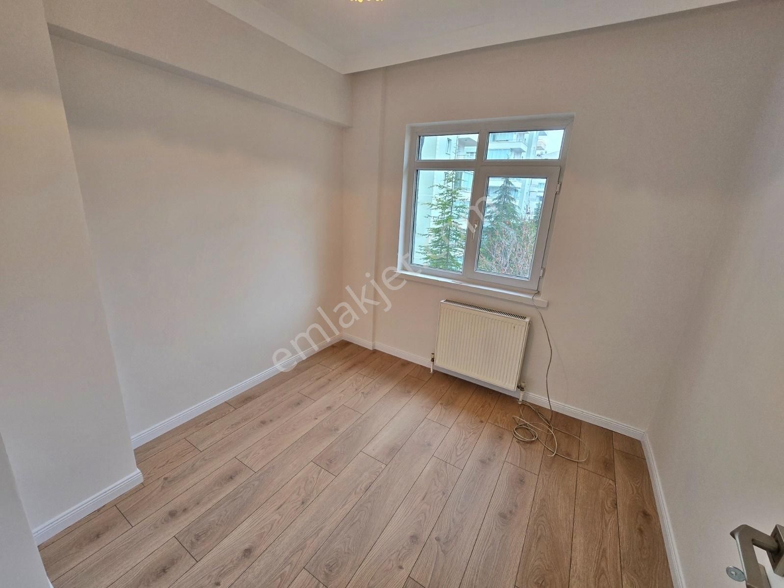 Piyade'de Ahi Elvan Cd. Yanı 3+1 Ultra Lüks Yapılı Ön Cephe Ev - Görsel 31