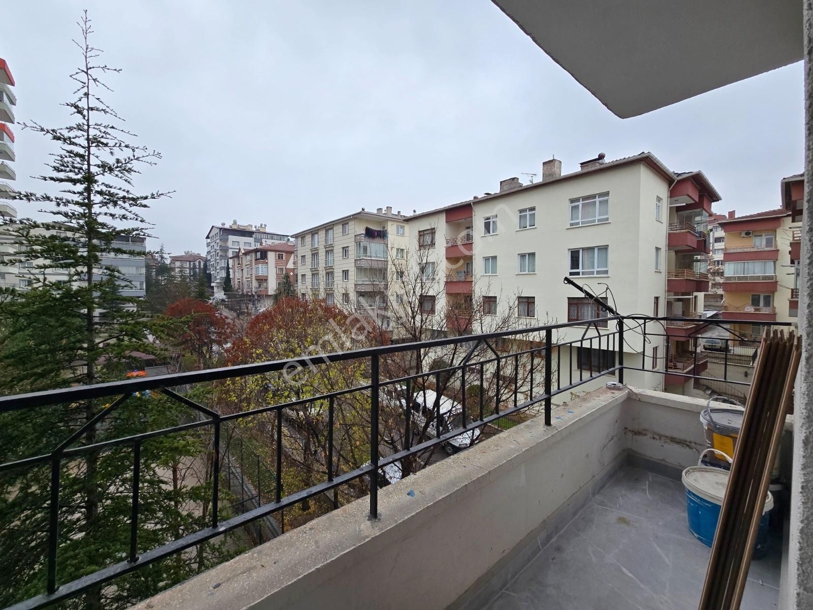 Piyade'de Ahi Elvan Cd. Yanı 3+1 Ultra Lüks Yapılı Ön Cephe Ev - Görsel 7