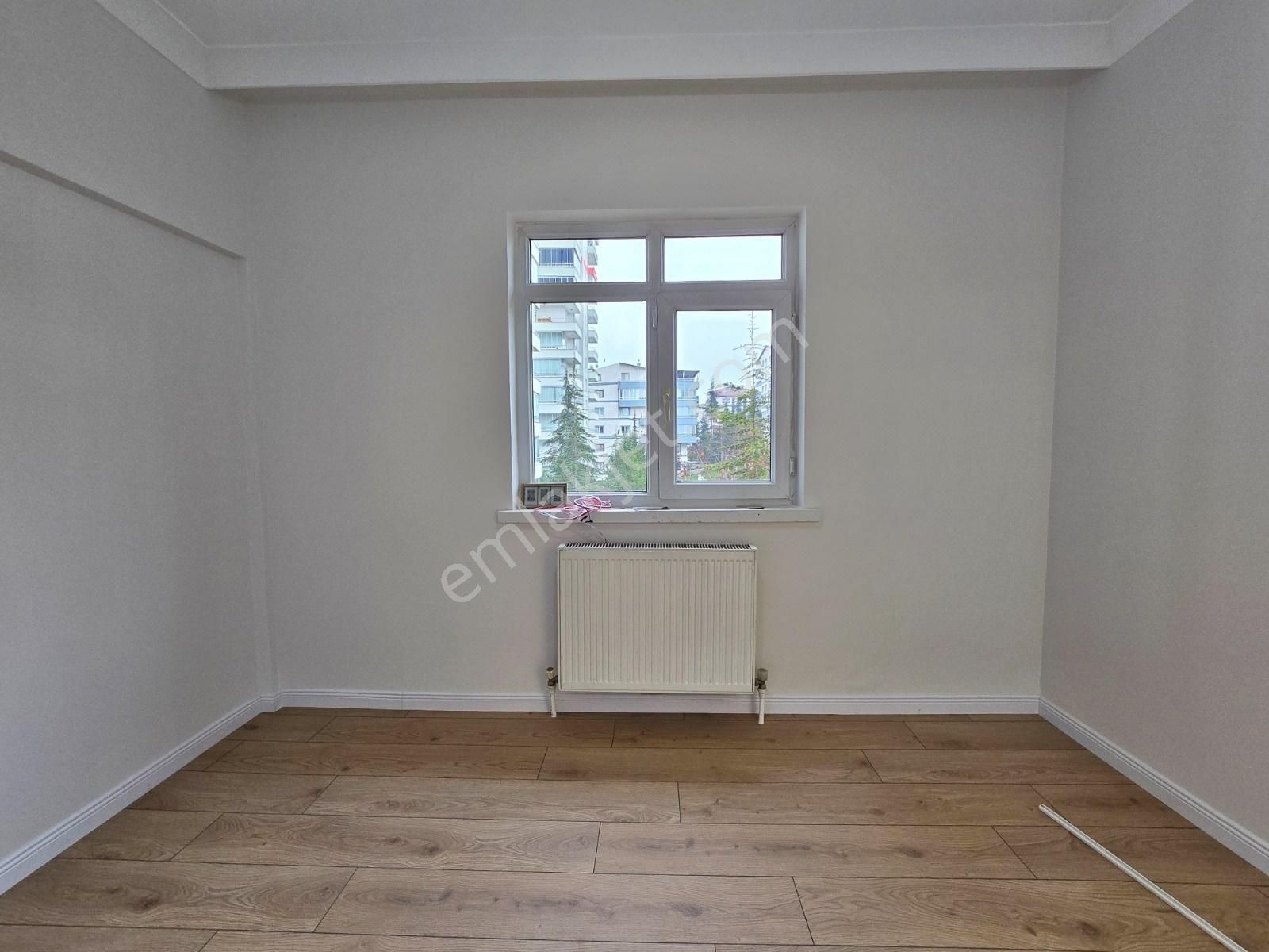 Piyade'de Ahi Elvan Cd. Yanı 3+1 Ultra Lüks Yapılı Ön Cephe Ev - Görsel 30