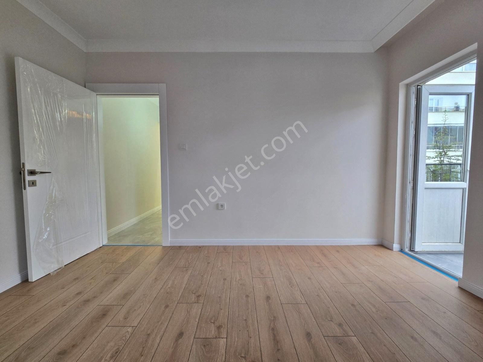 Piyade'de Ahi Elvan Cd. Yanı 3+1 Ultra Lüks Yapılı Ön Cephe Ev - Görsel 16