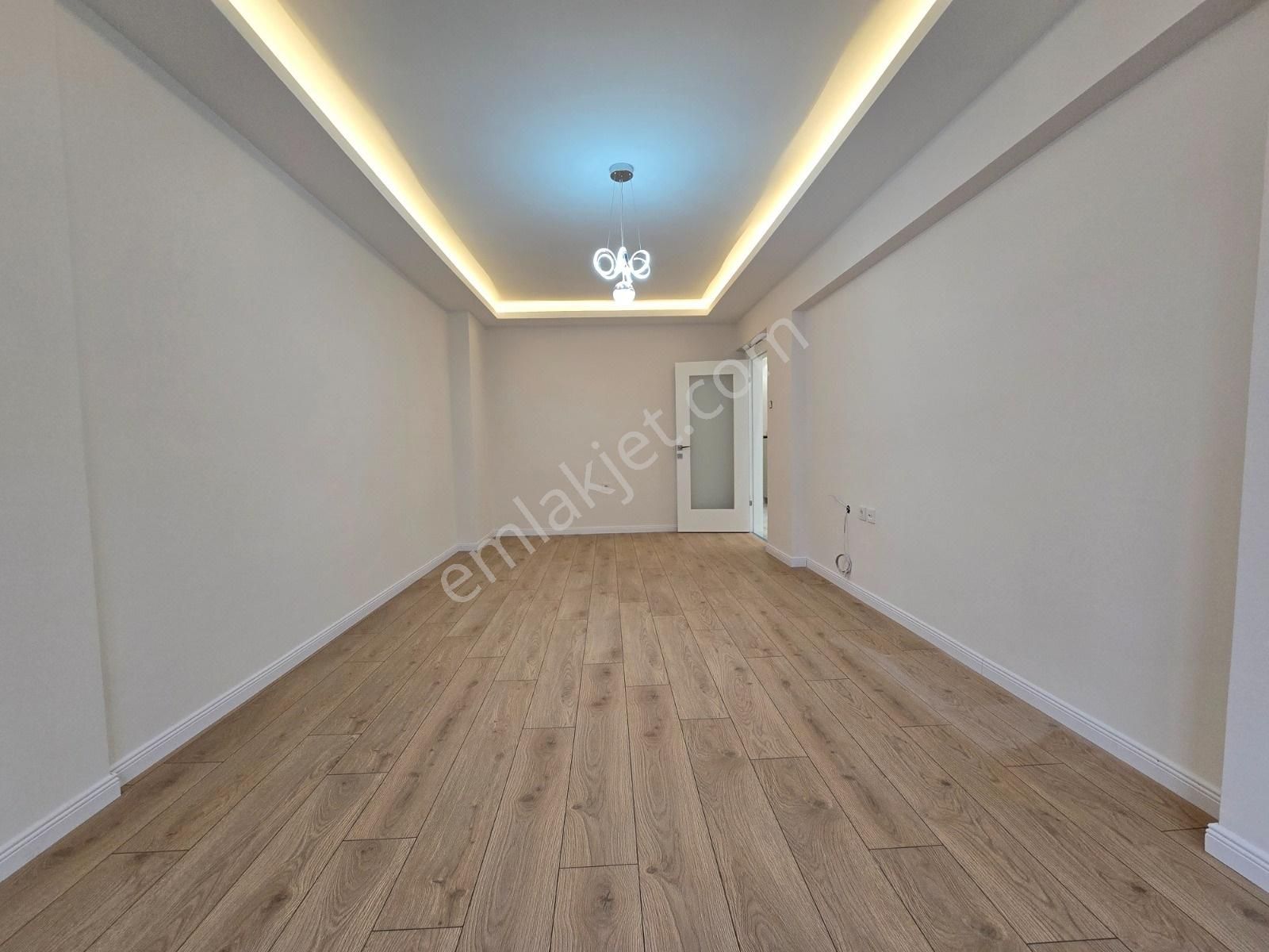 Piyade'de Ahi Elvan Cd. Yanı 3+1 Ultra Lüks Yapılı Ön Cephe Ev - Görsel 24