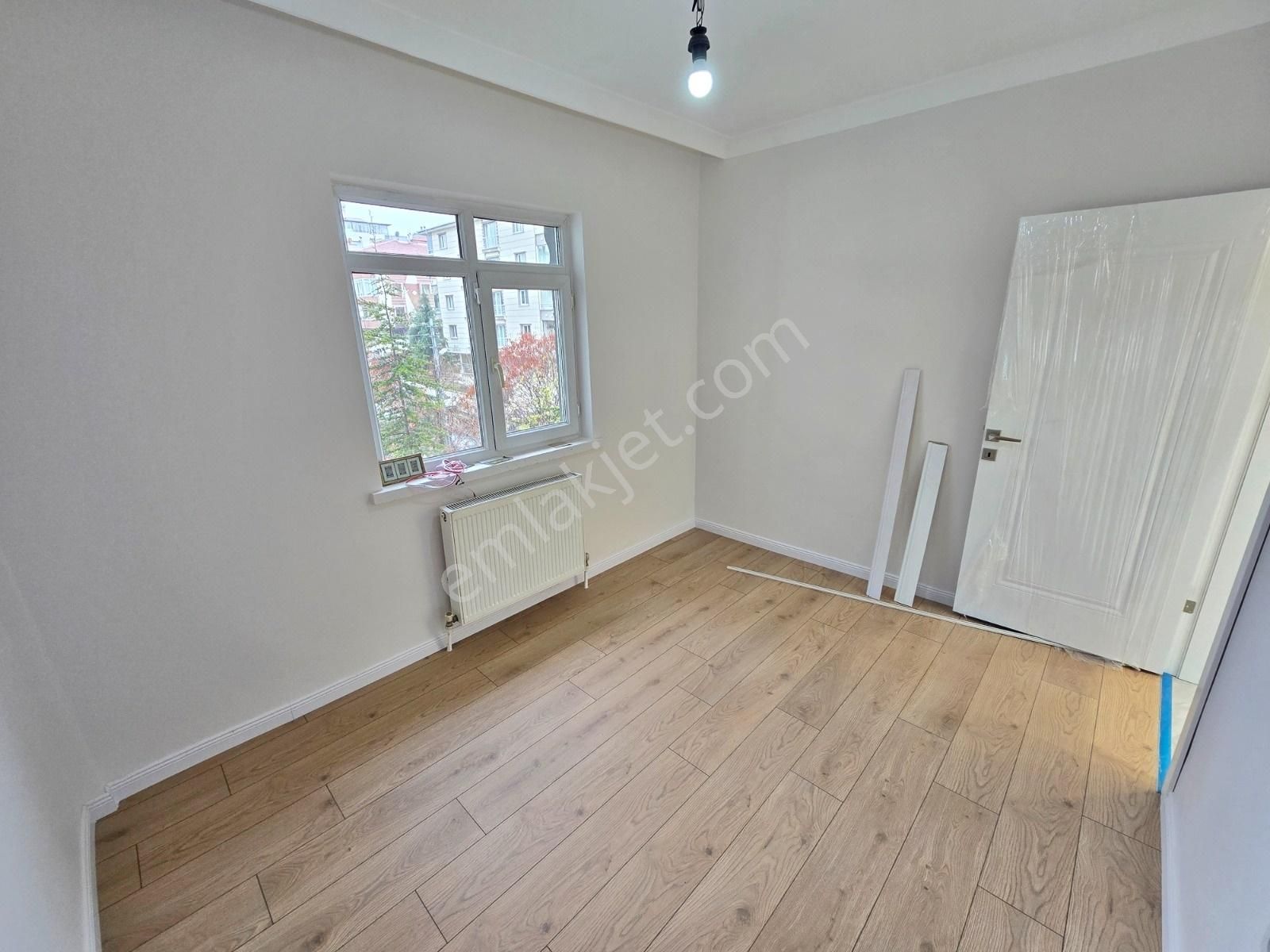 Piyade'de Ahi Elvan Cd. Yanı 3+1 Ultra Lüks Yapılı Ön Cephe Ev - Görsel 20