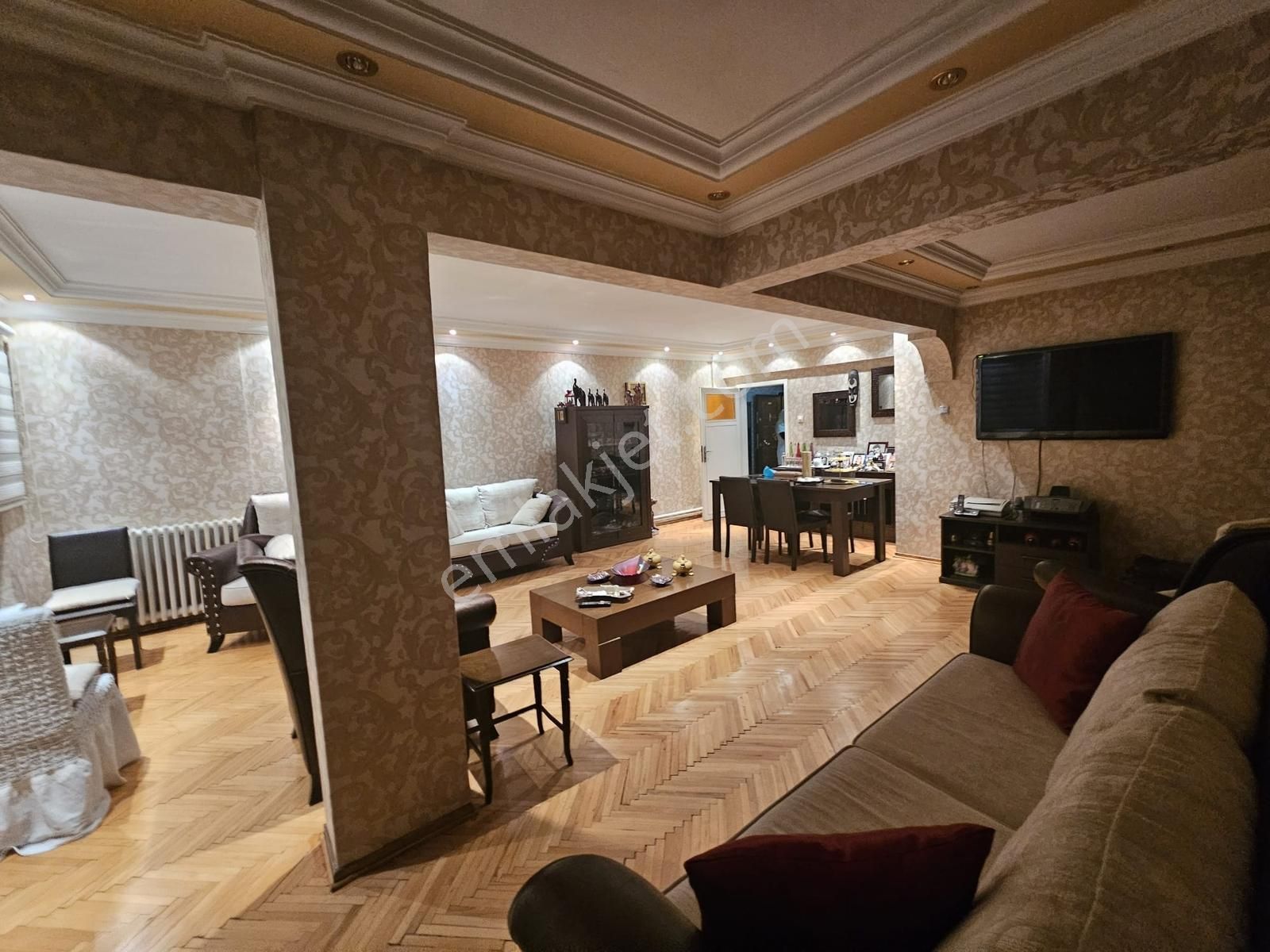 Şimşek Emlak Subayevleri 4. Kat 220 M2 4+2 Kendine Ait Otoparklı - Görsel 15