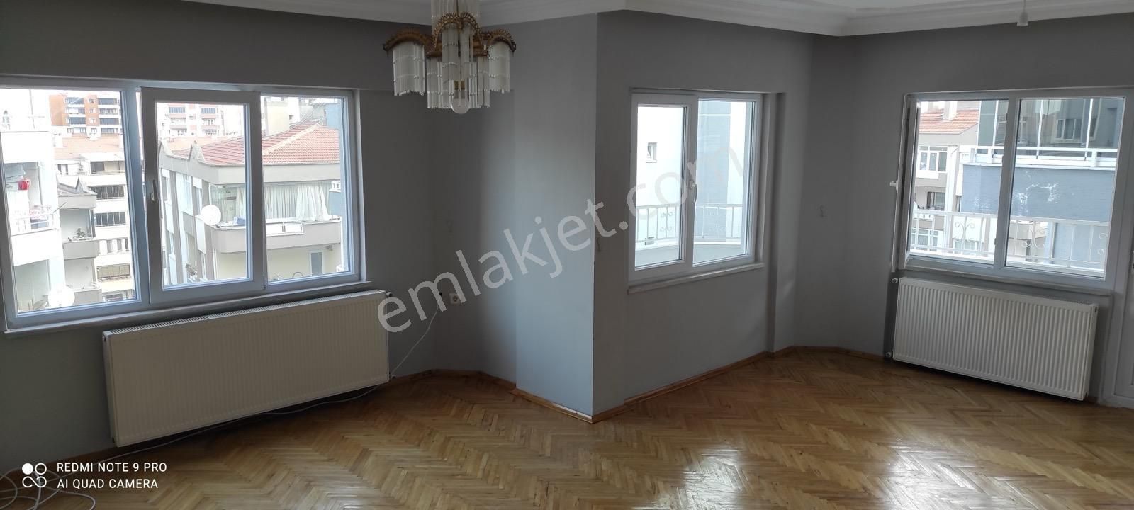 Güzelyalı Siteler Mah. Arakat 3+1 Satılık Ferah Daire - Görsel 13