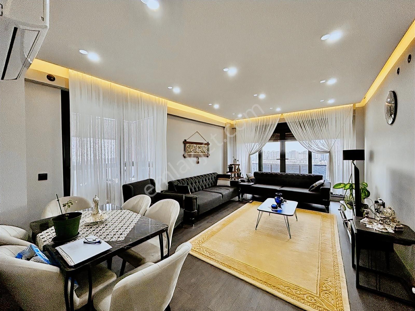 Çankaya Mahallesin'de Massa Life Sitesi Satılık 3+1 - Görsel 6