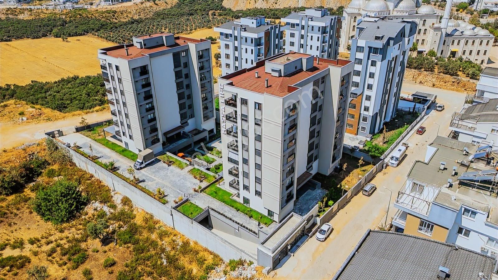 Çankaya Mahallesin'de Massa Life Sitesi Satılık 3+1 - Görsel 11