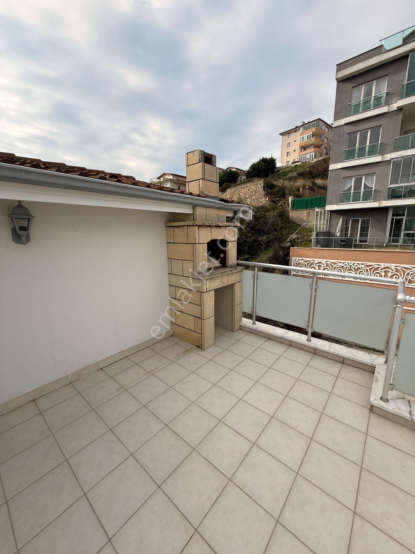 Bursa Mudanya Halitpaşada Eşsiz Lokasyonda Lüxs Villa - Görsel 31