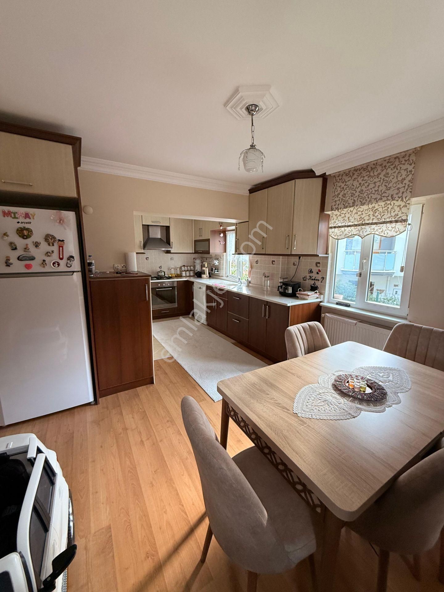 Bursa Mudanya Halitpaşada Eşsiz Lokasyonda Lüxs Villa - Görsel 8