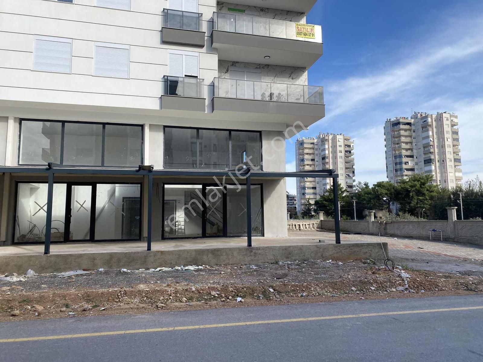 Masal Parka Yürüme Mesafesinde Cadde Üzeri Kiralık Dükkan - Görsel 4