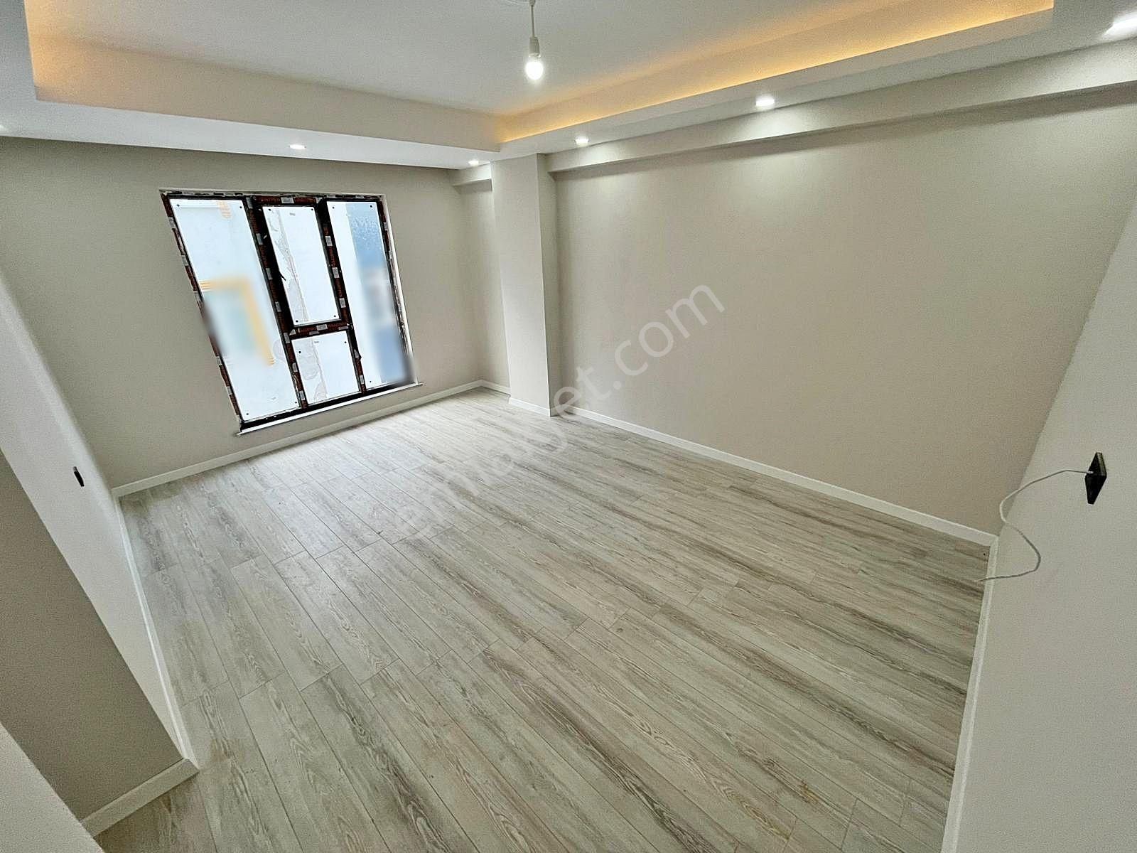 Az-er Yapıdan Vatan Mahallesinde Ara Kat Satılık 2+1 Sıfır Daire