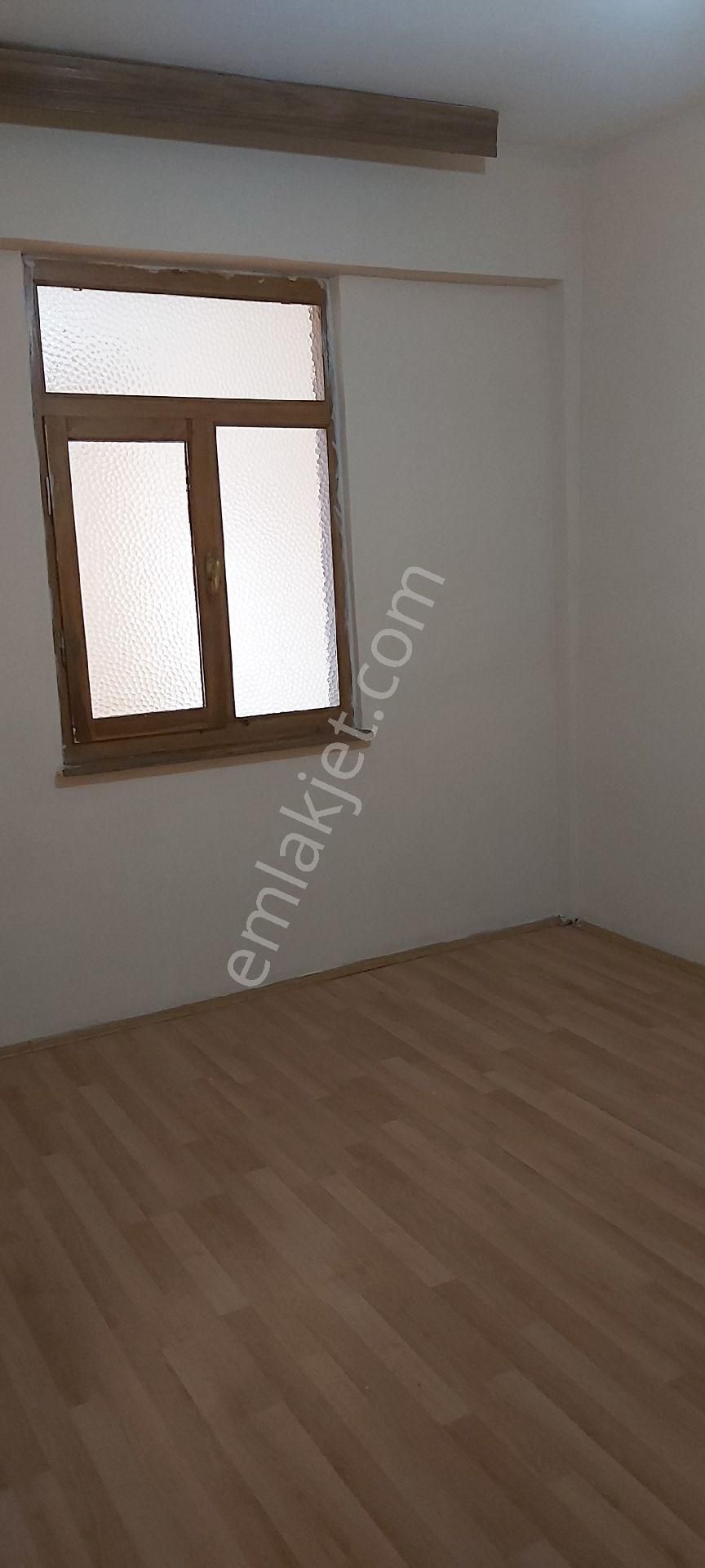 Kütahya Mrk.menderes Cad.kiralık 3+1daire - Görsel 22