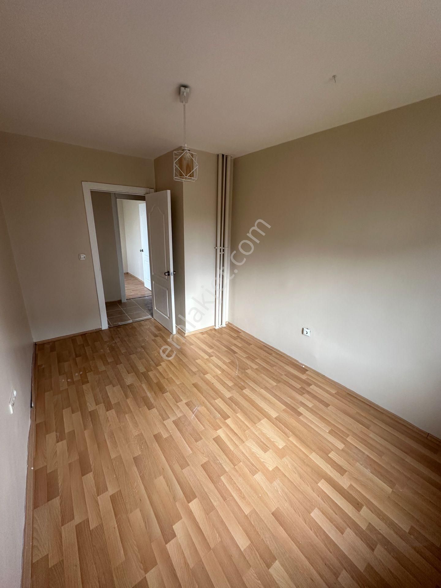 Ege Emlak'tan Atakent 1 Konutlarında Ara Kat Kiralık 3+1 Daire - Görsel 31