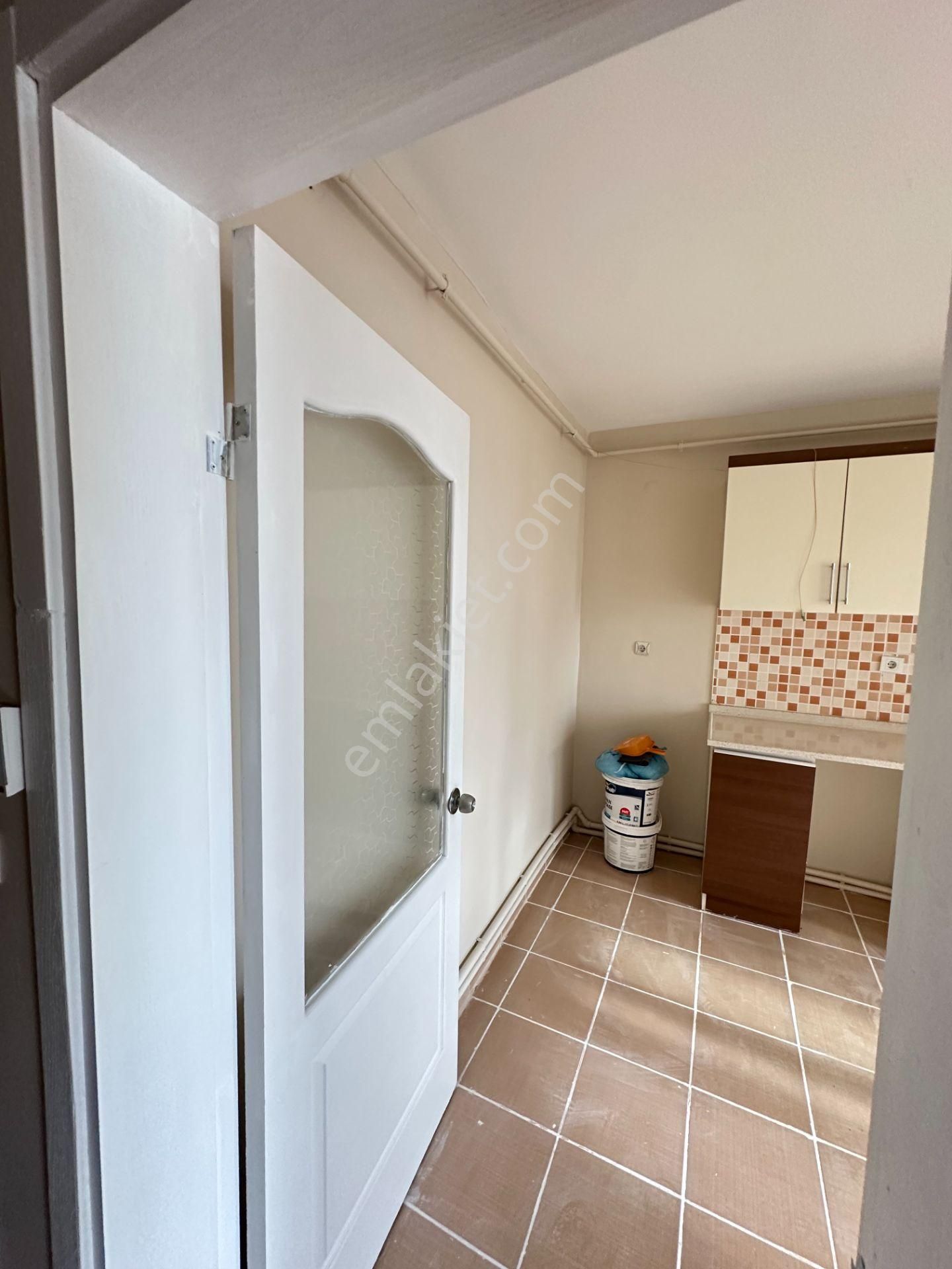 Ege Emlak'tan Atakent 1 Konutlarında Ara Kat Kiralık 3+1 Daire - Görsel 29