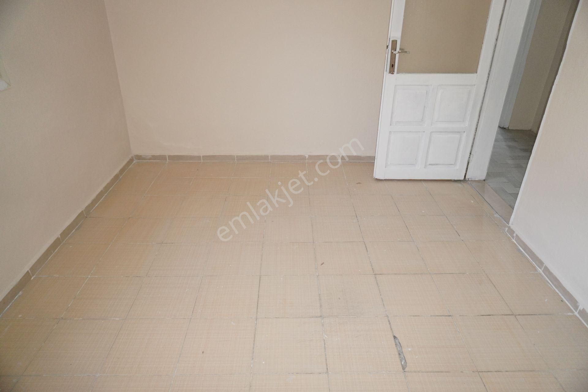 Çiğli Yakakentte 1+1 Kiralık Daire Sundan Ucuz Fiyata - Görsel 10