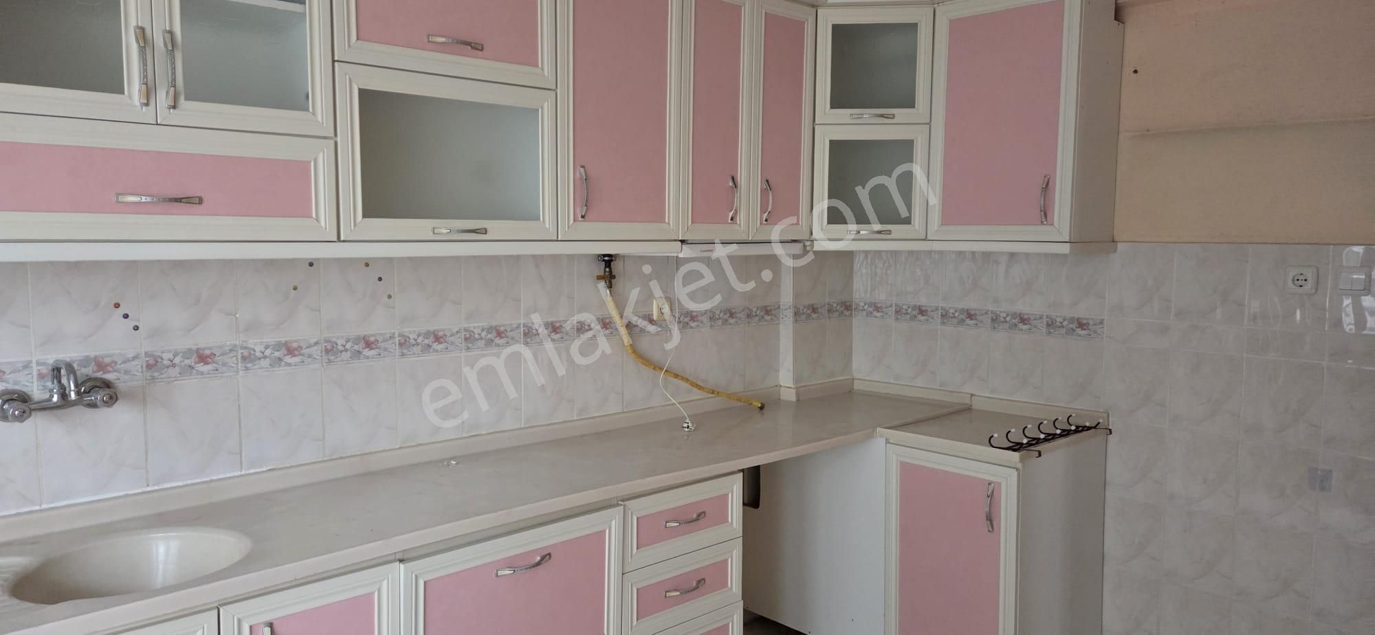 Paşaalanı Karizma Pazarına Yürüme Mesafesinde 3+1 Geniş Daire - Görsel 9