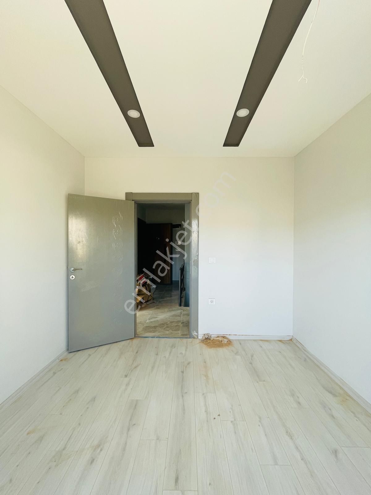 Göçerler Mahallesi’nde Havuzlu Sitede 4+1 Dubleks - Görsel 8