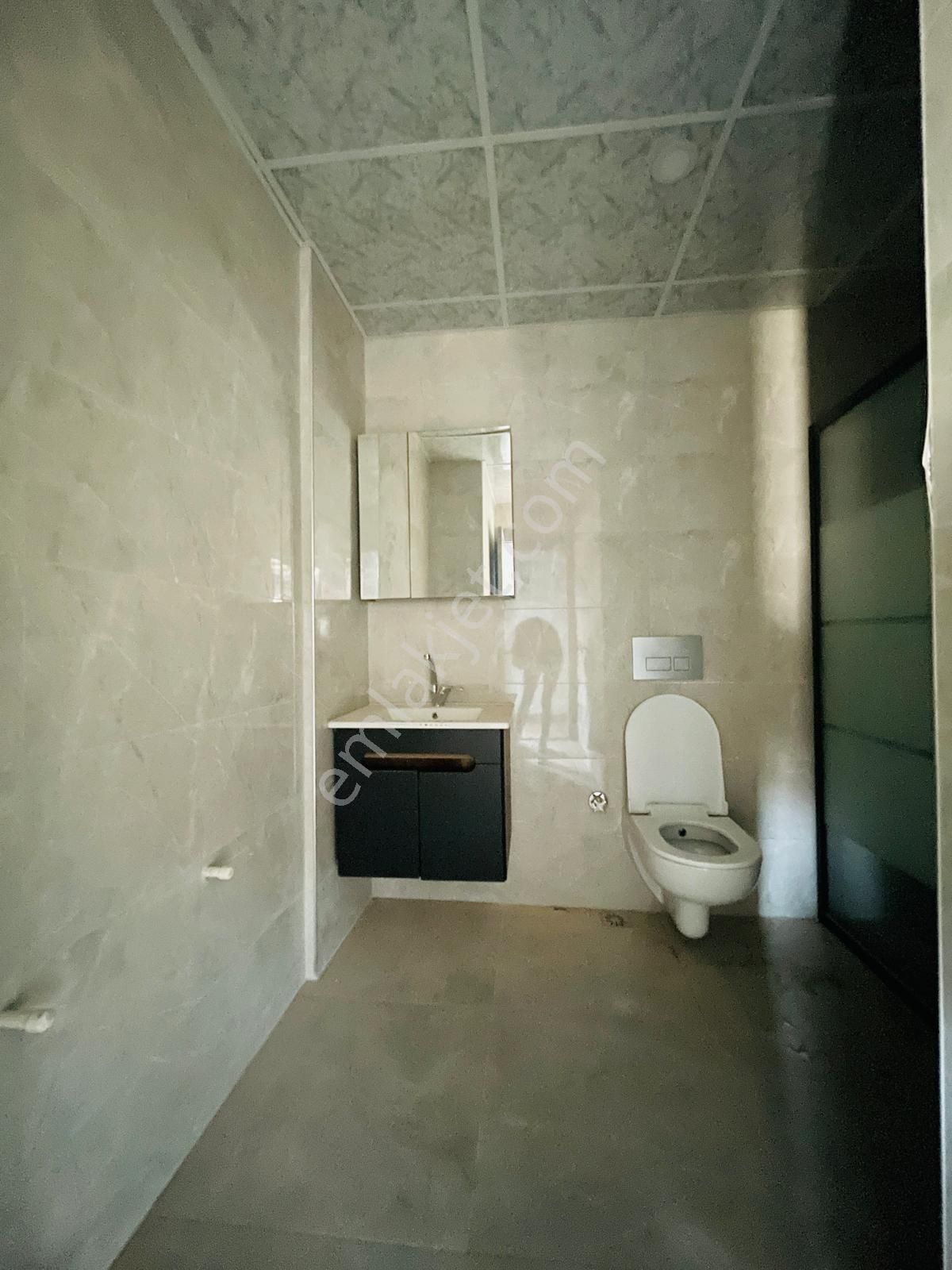 Göçerler Mahallesi’nde Havuzlu Sitede 4+1 Dubleks - Görsel 23