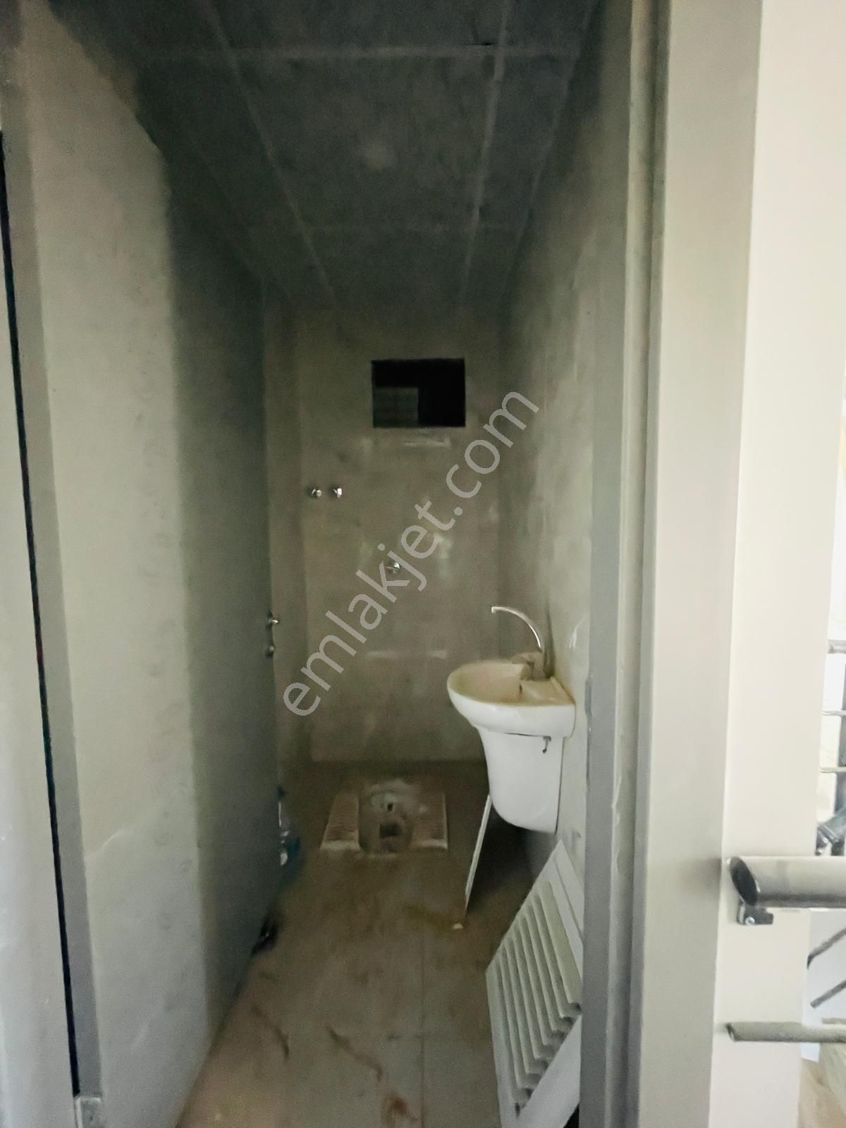 Göçerler Mahallesi’nde Havuzlu Sitede 4+1 Dubleks - Görsel 16