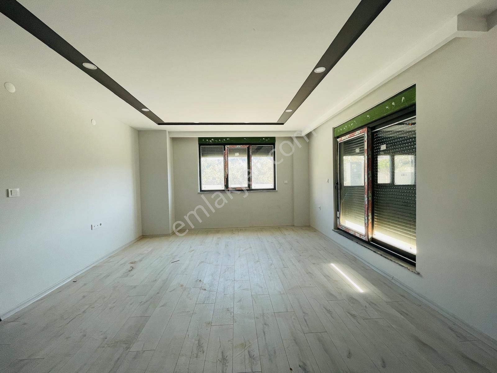 Göçerler Mahallesi’nde Havuzlu Sitede 4+1 Dubleks - Görsel 26