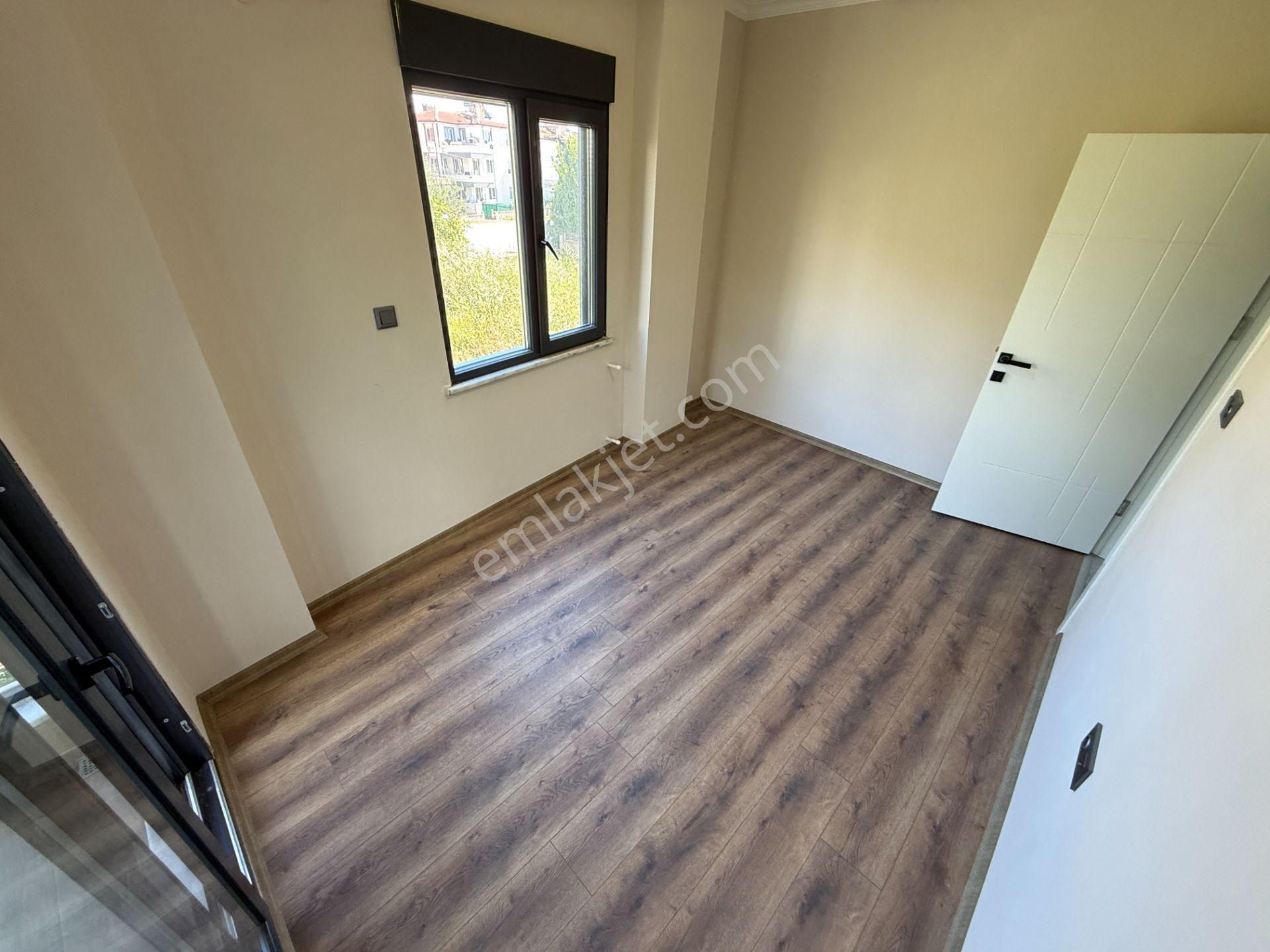 ▄▄jet Emlaktan Akçay'da Konforun Ve Şıklığın Buluştuğu 4+1 Villa - Görsel 17
