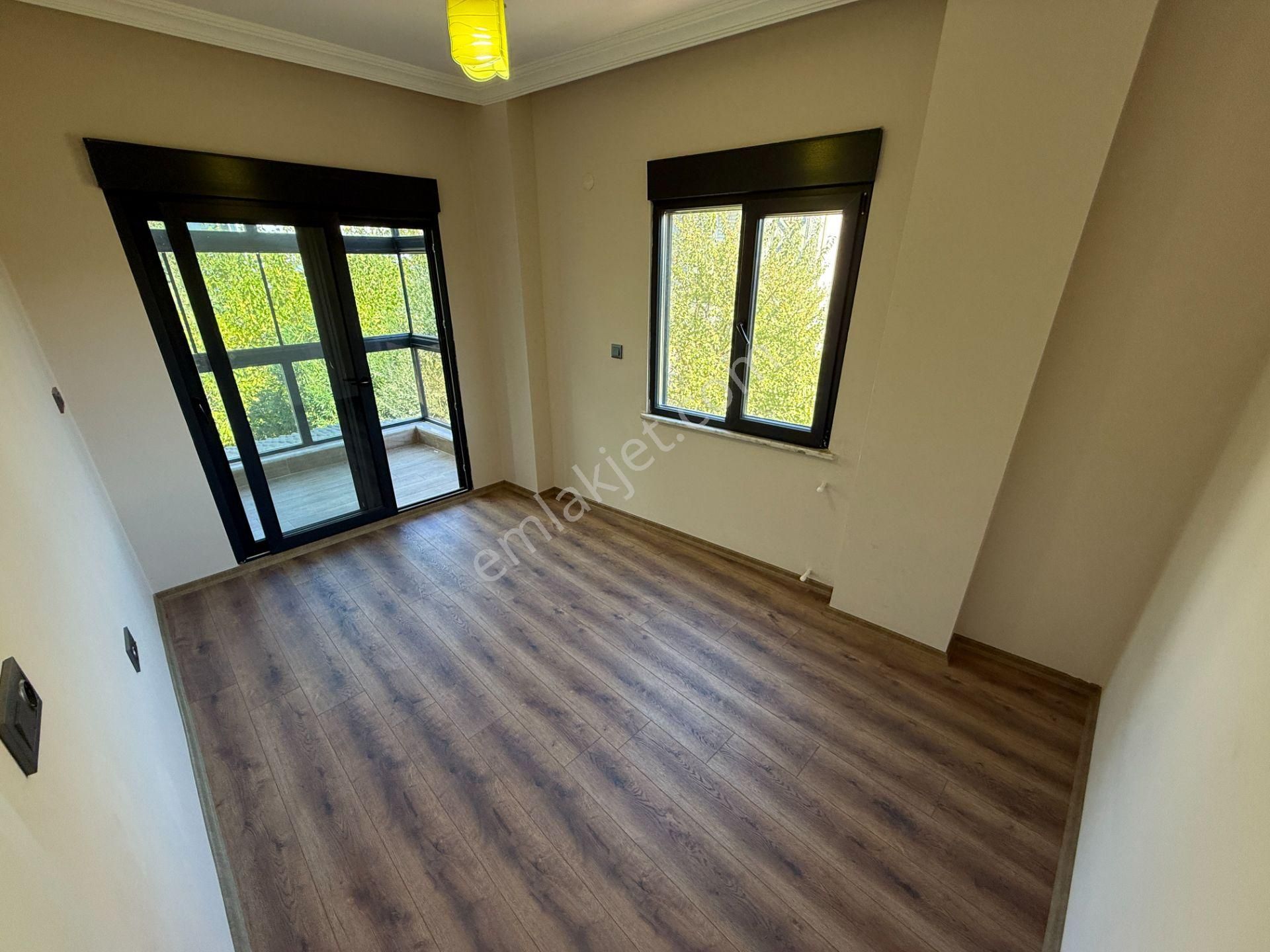 ▄▄jet Emlaktan Akçay'da Konforun Ve Şıklığın Buluştuğu 4+1 Villa - Görsel 19