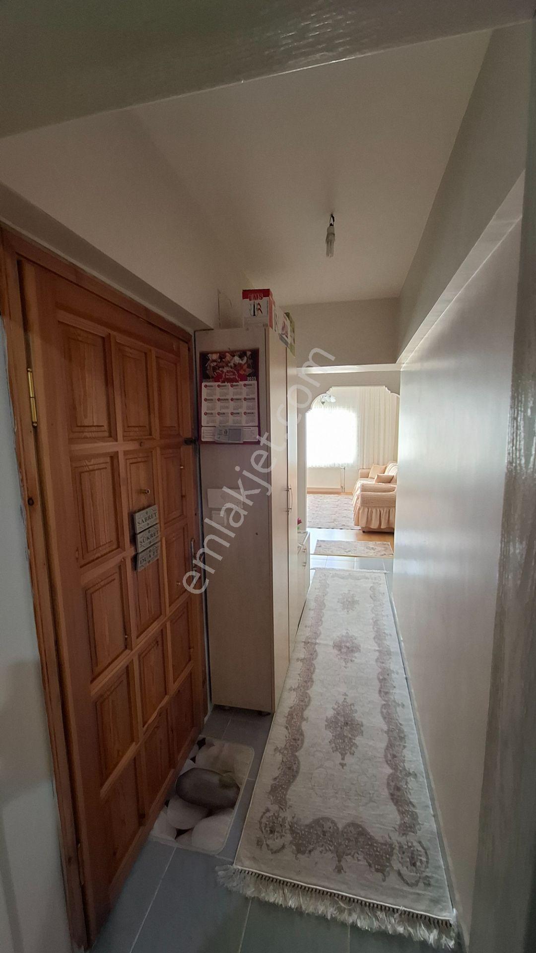 Sahibinden Satılık 2+1 Ayşakadın Karakol Durağında Ara Kat Daire - Görsel 11