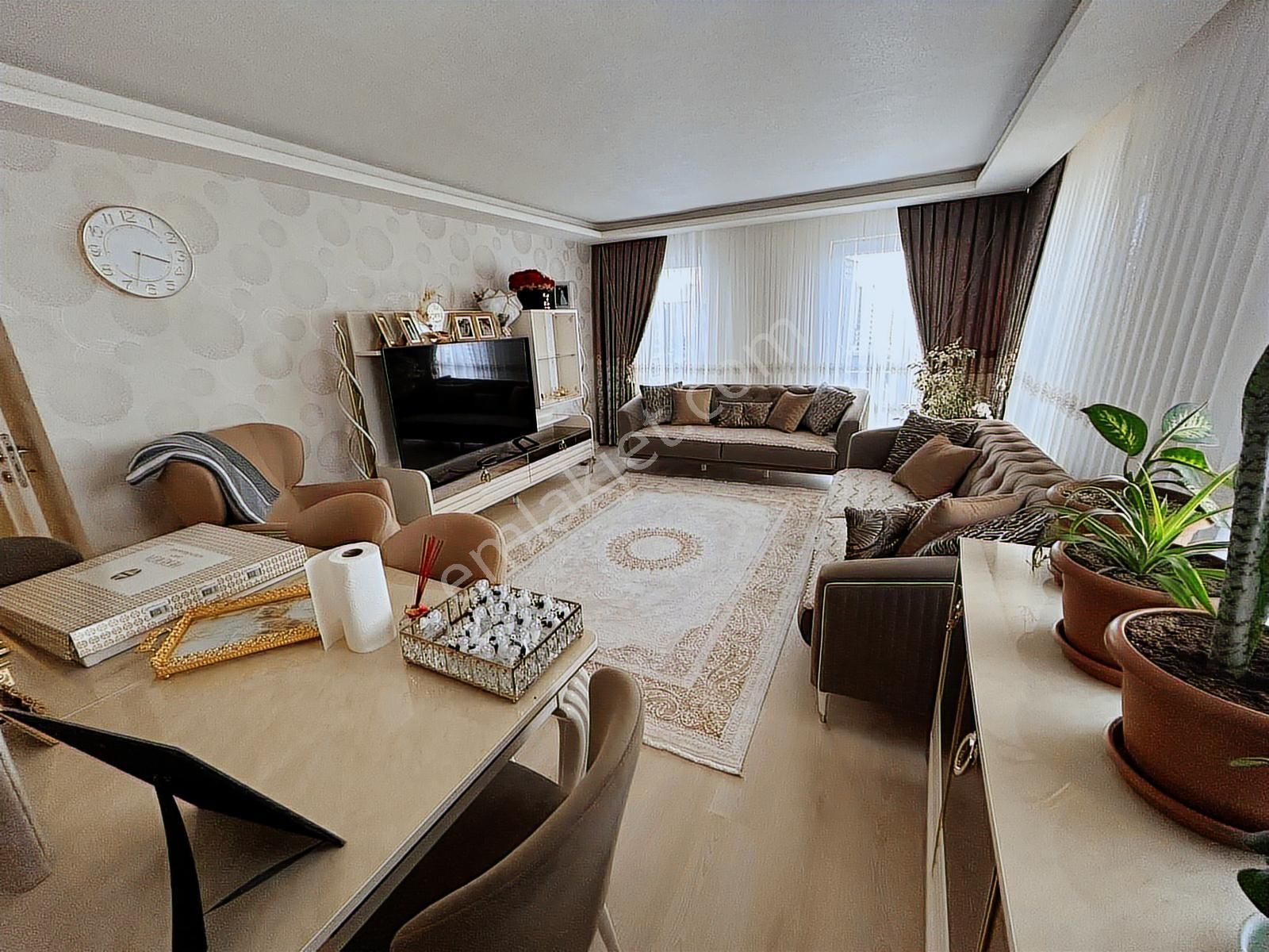%80kredi Egemah.3+1 7.katta Boş Satılık Full Manzaralı Cad.yakın - Görsel 24
