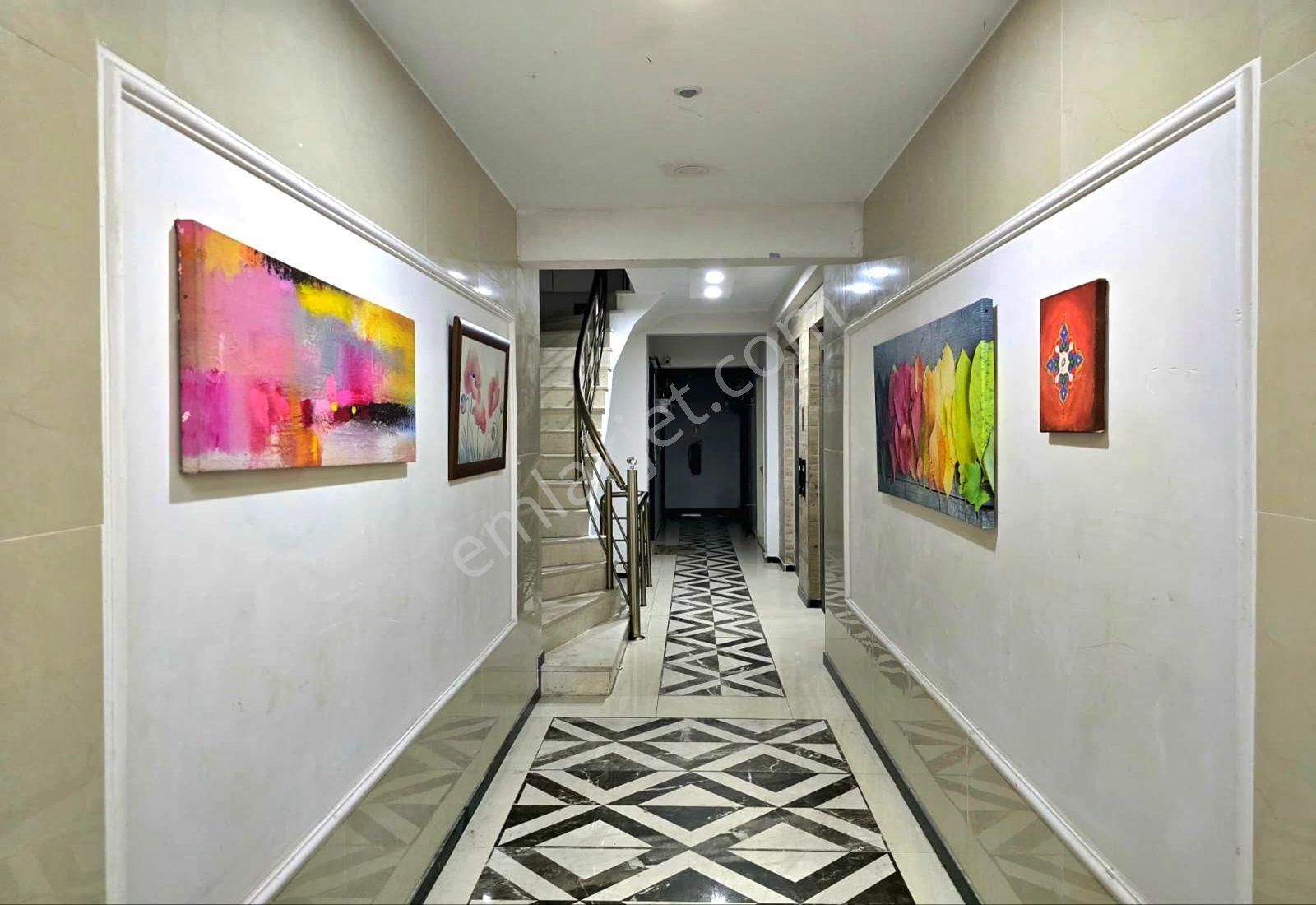 Weal World' Den K.otoparklı, 4 Yıllık, 4+2, Çift Girişli Lüks Dubleks ... - Görsel 2