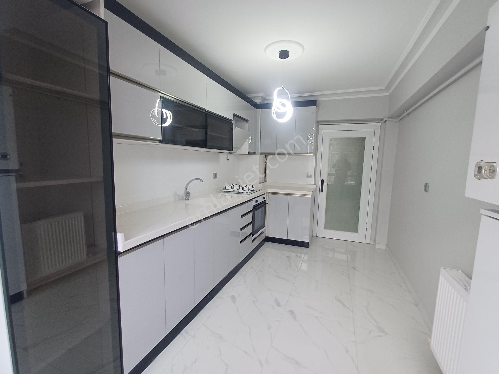 Sincan Tandoğan Mah.de Merkeze Yürüme Mesafesinde Satılık 3+1 Daire - Görsel 8