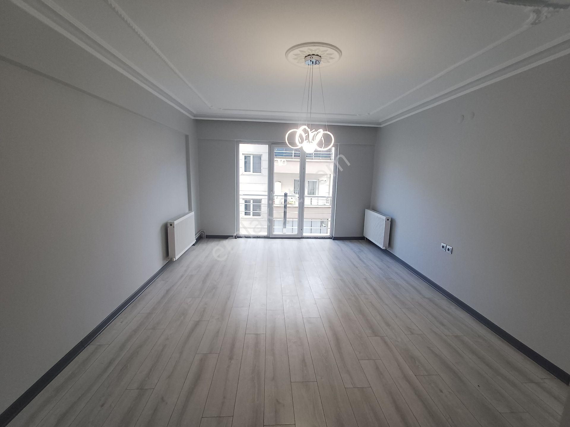 Sincan Tandoğan Mah.de Merkeze Yürüme Mesafesinde Satılık 3+1 Daire - Görsel 2