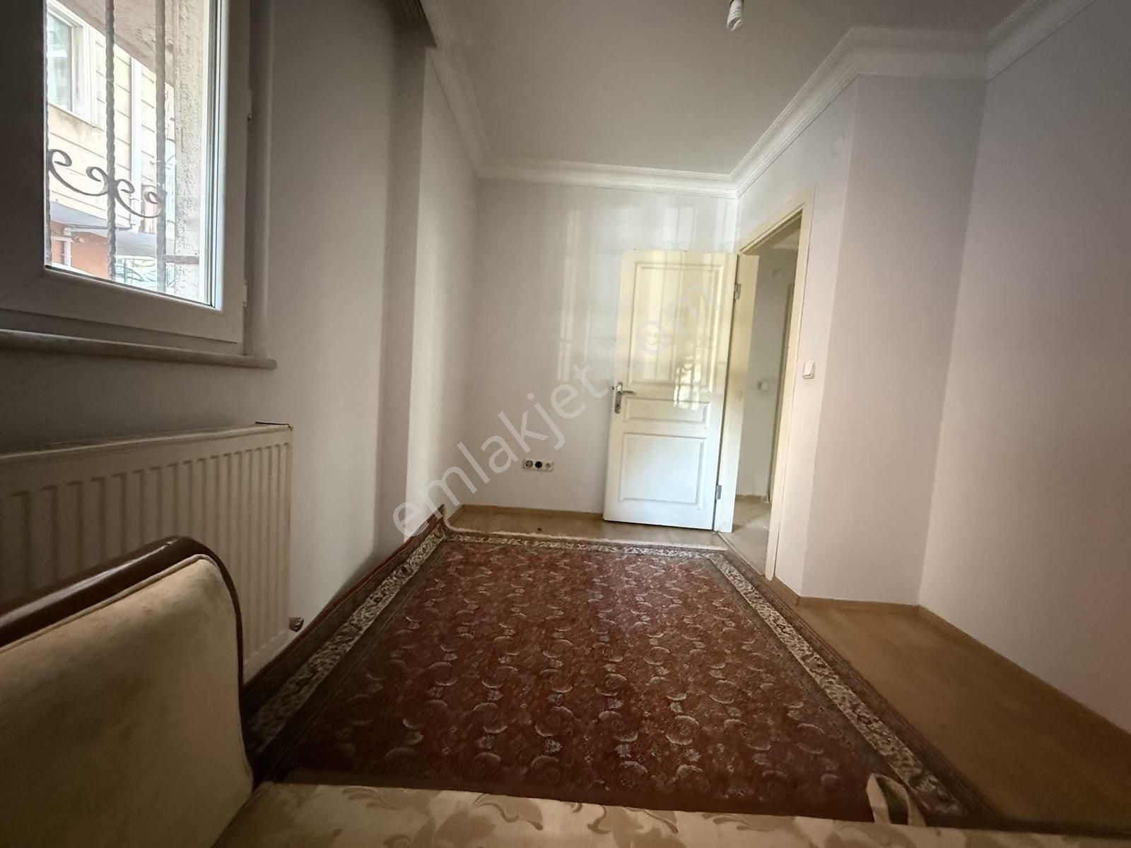 Ümraniye İnkılap Mahallesi 2+1 Açık Oto Parklı Satılık Daire - Görsel 12