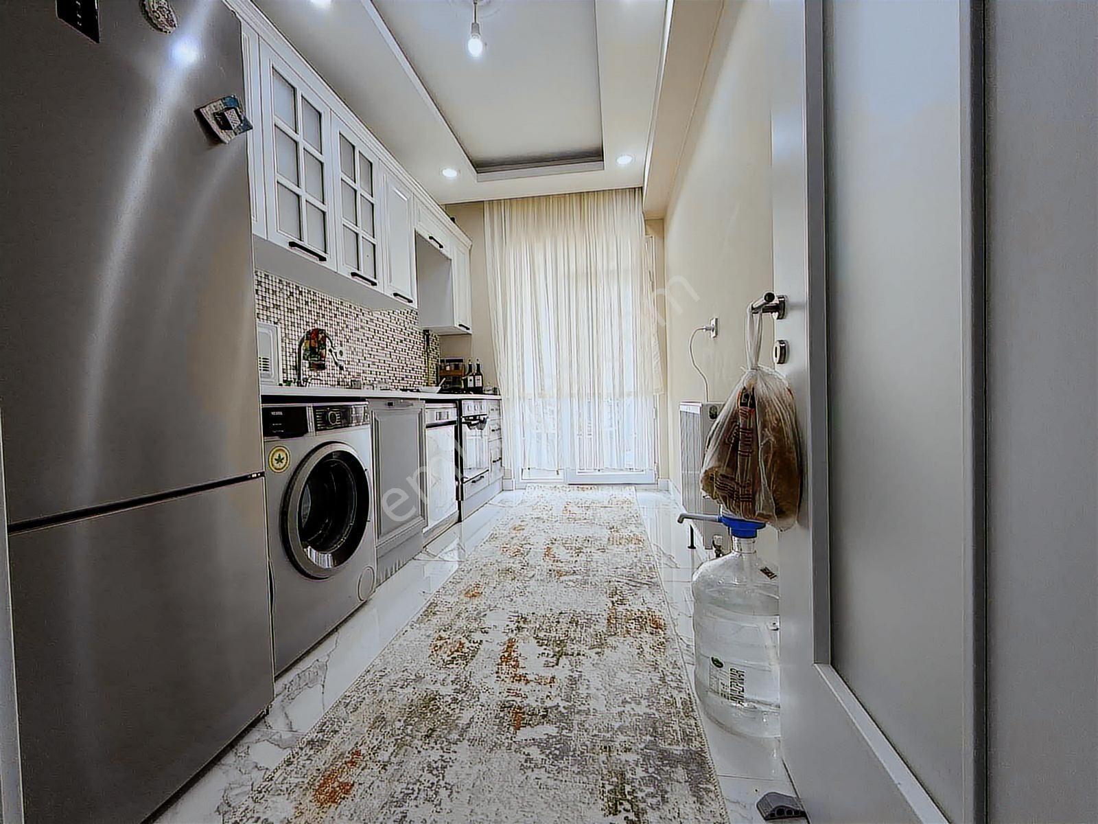 Ümraniye Elmalıkent 2+1 Site Özellikli Bina,da Otoparklı Satılık - Görsel 20