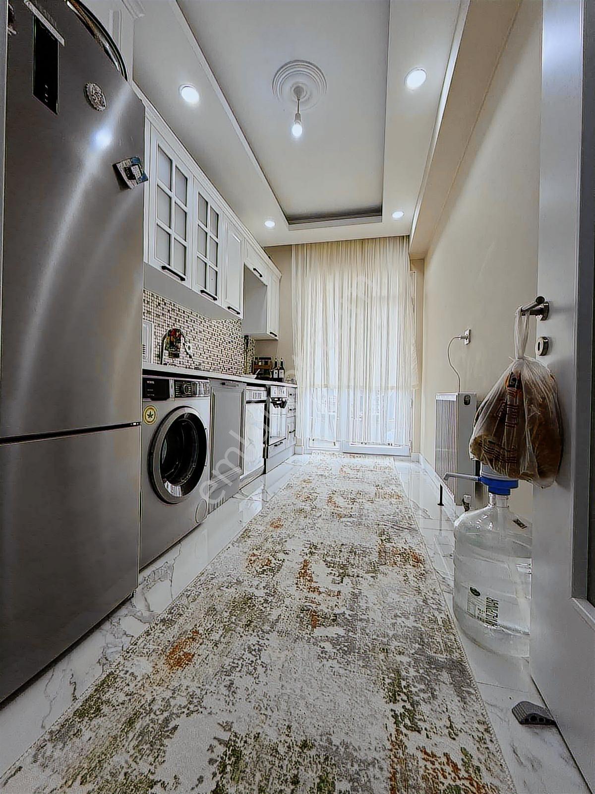 Ümraniye Elmalıkent 2+1 Site Özellikli Bina,da Otoparklı Satılık - Görsel 23