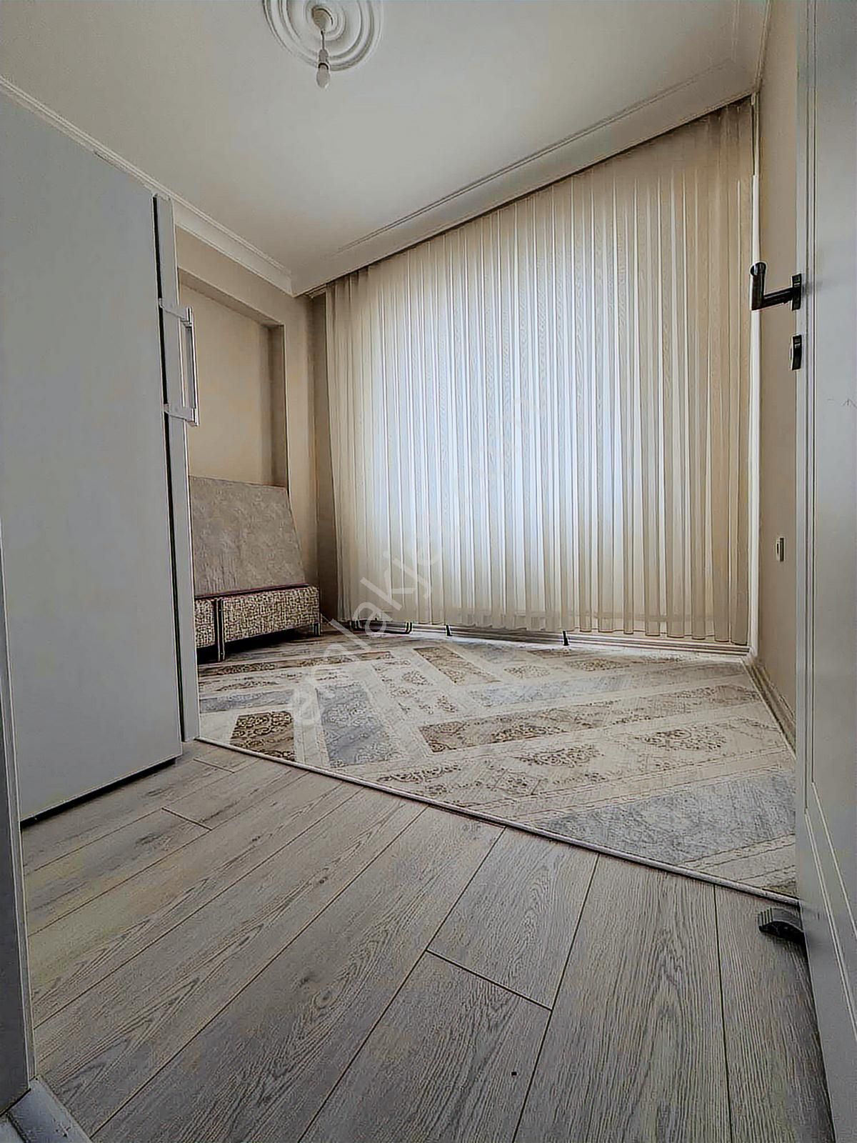 Ümraniye Elmalıkent 2+1 Site Özellikli Bina,da Otoparklı Satılık - Görsel 33
