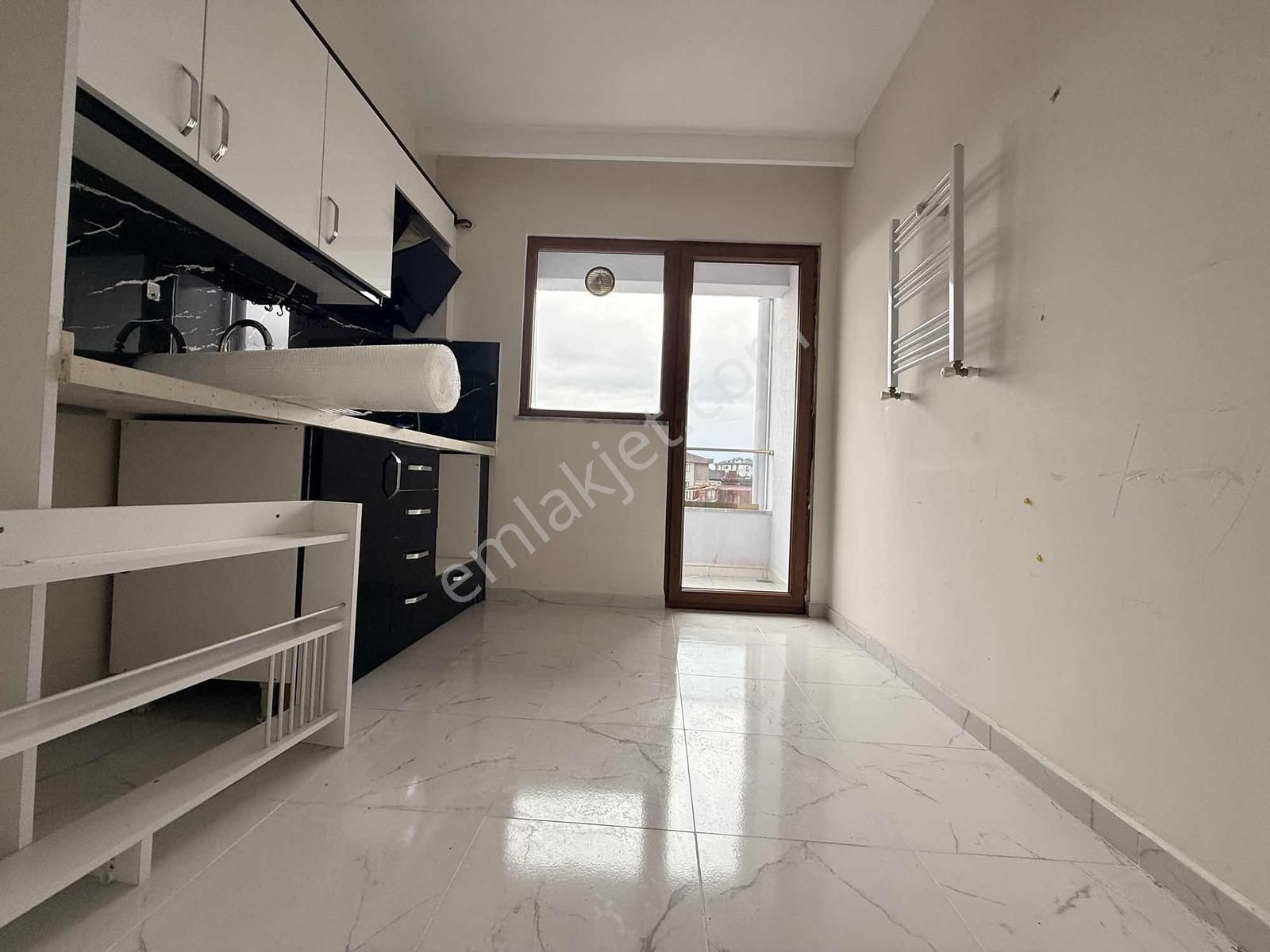 Ümraniye İnkılap Mh.2+1 Büyük Ve Ferah Kiralık Daire - Görsel 2