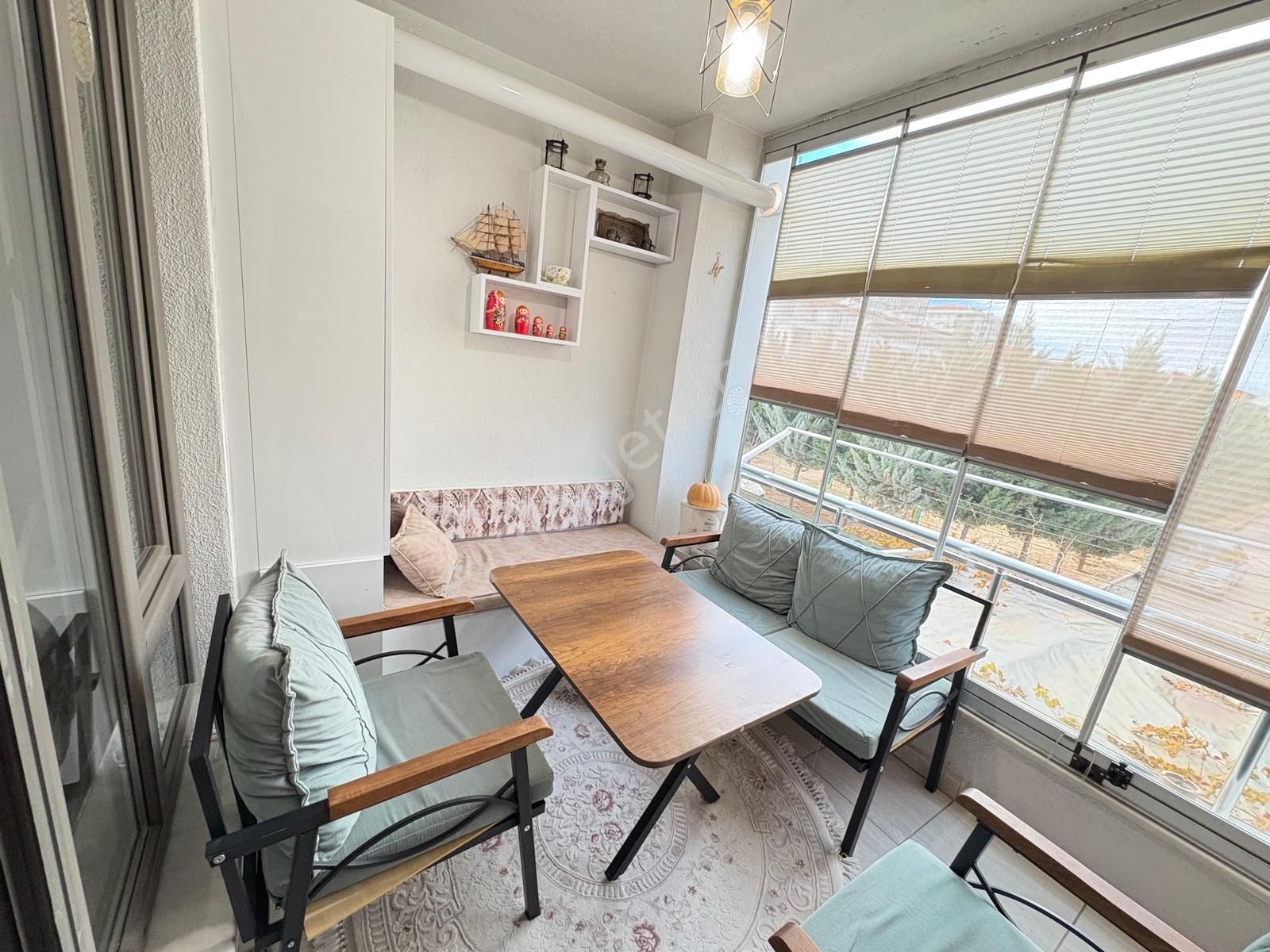 Daireye Özel 60 M² Bahçe! Kosova Gold Park Sitesi 3+1 Daire - Görsel 3