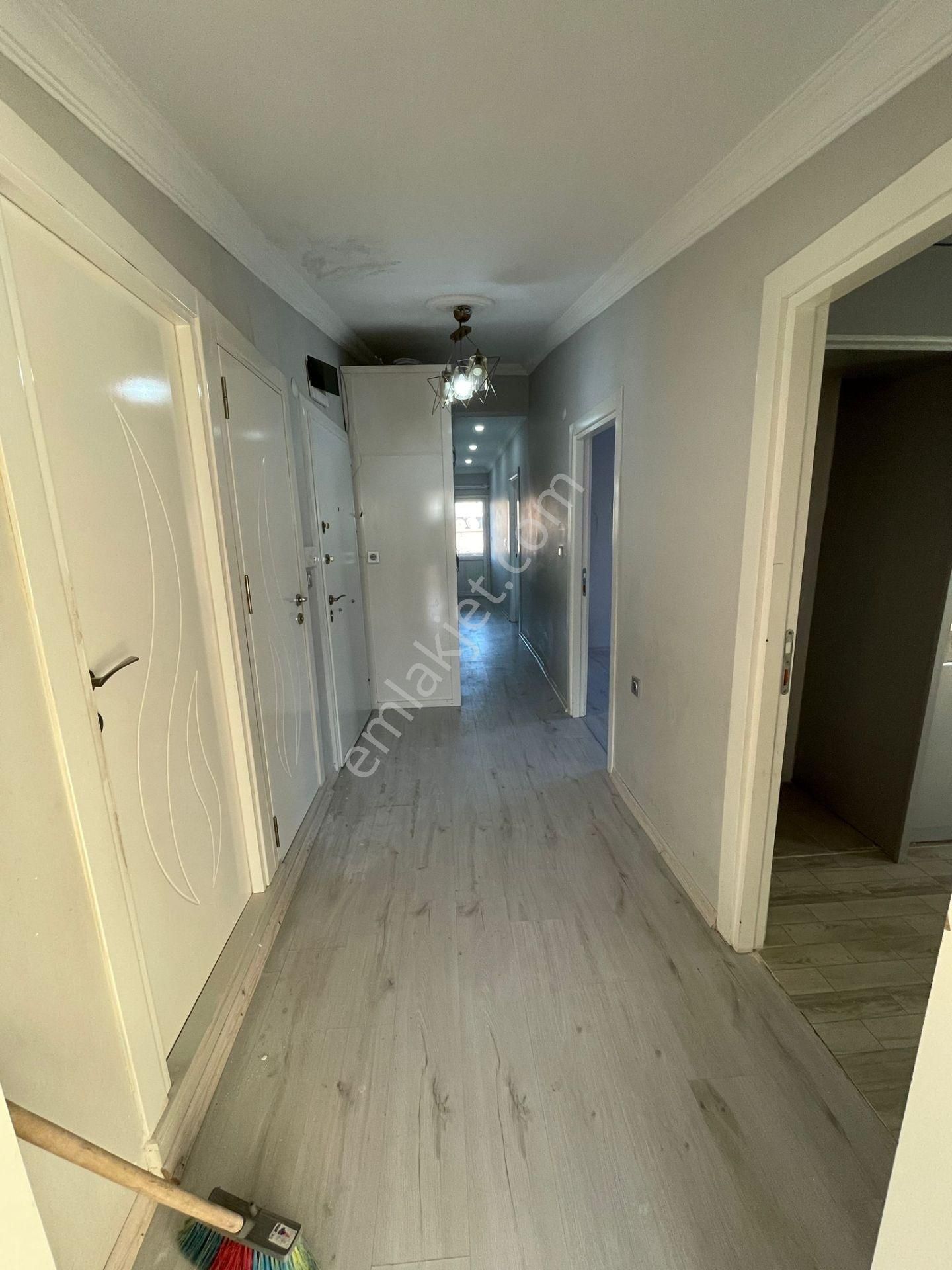 Cadde Üzerinde Fırsat 5+2 Daire - Görsel 14